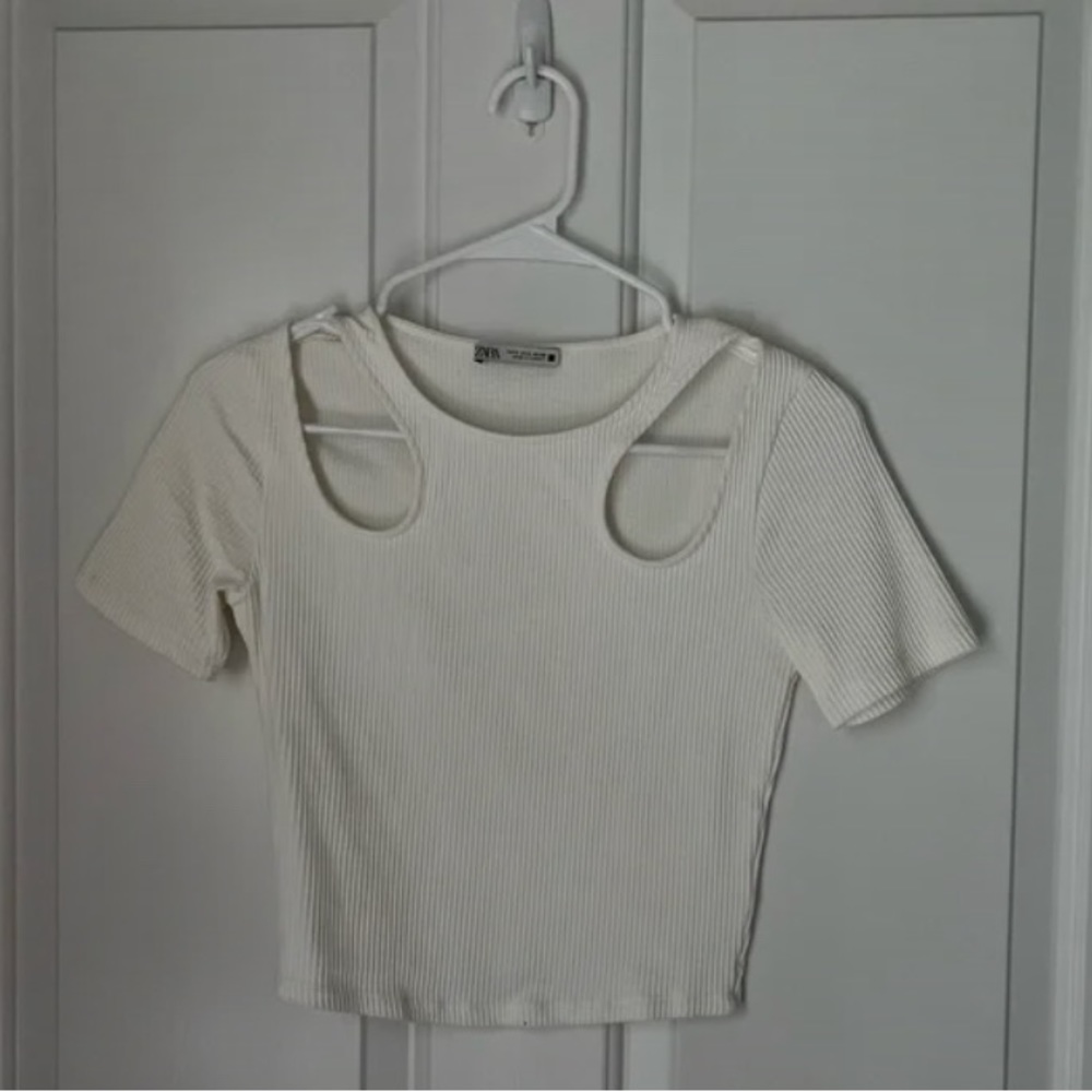 Zara Ribbed Cutout Top